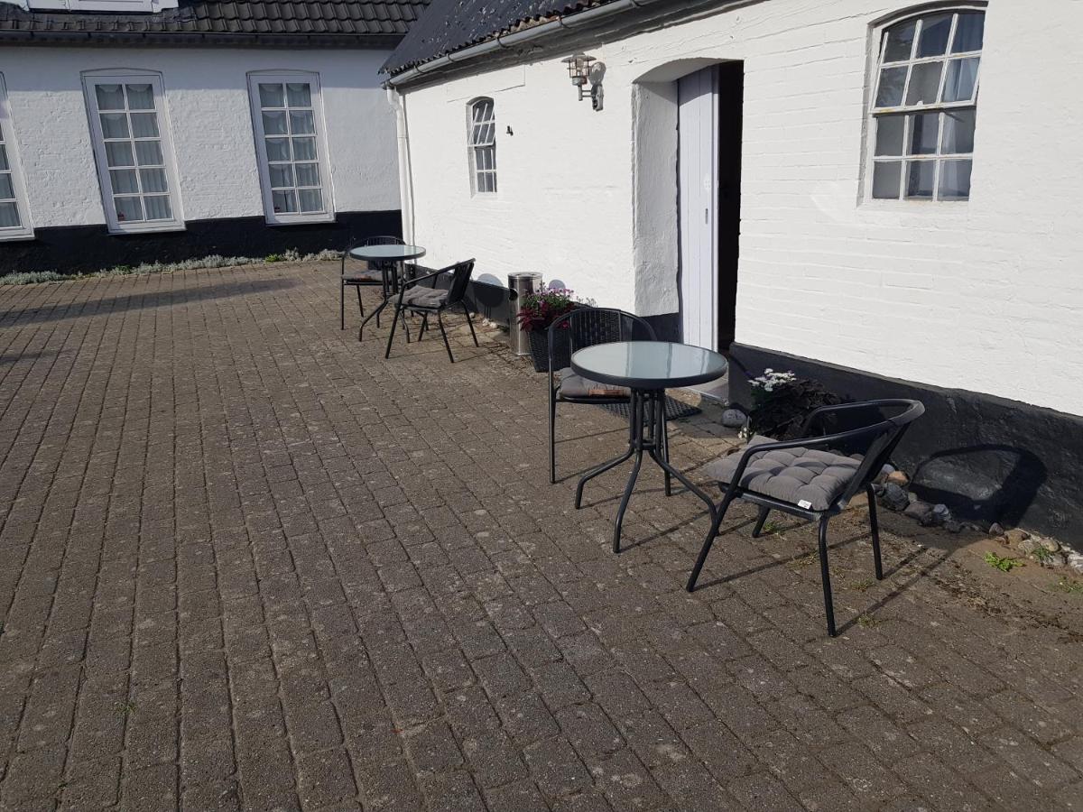 Trandafir Guesthouse Egtved Extérieur photo